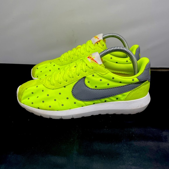 Nike Running Rare Yellow Dots Lifestyle Shoes Womens Size 7 Light Use Fast Ship - Picture 8 of 12